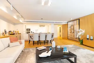 Apartamento T3 com Três Suites junto à Avenida da Liberdade – Lisboa — foto 12