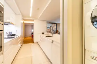 Apartamento T3 com Três Suites junto à Avenida da Liberdade – Lisboa — foto 18