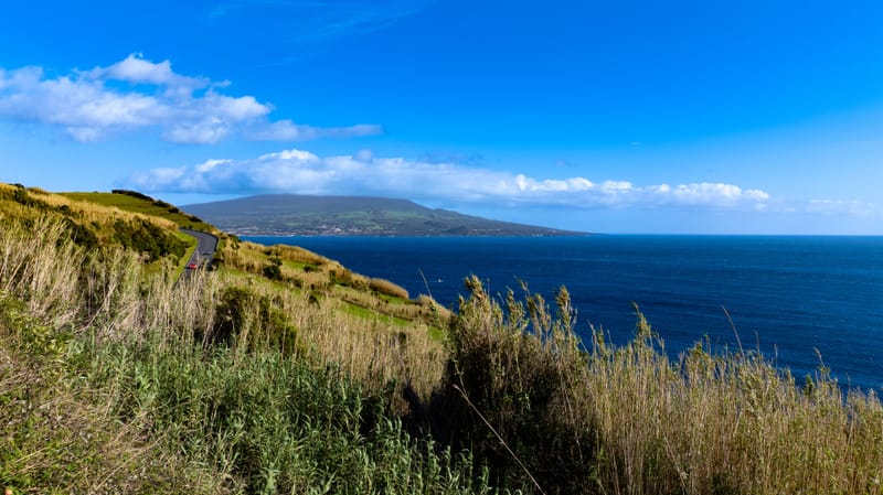Onde o Céu Encontra o Mar – Ilha do Faial